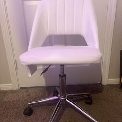 White Swivel Chair 