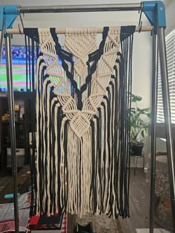 Macrame wall hanging