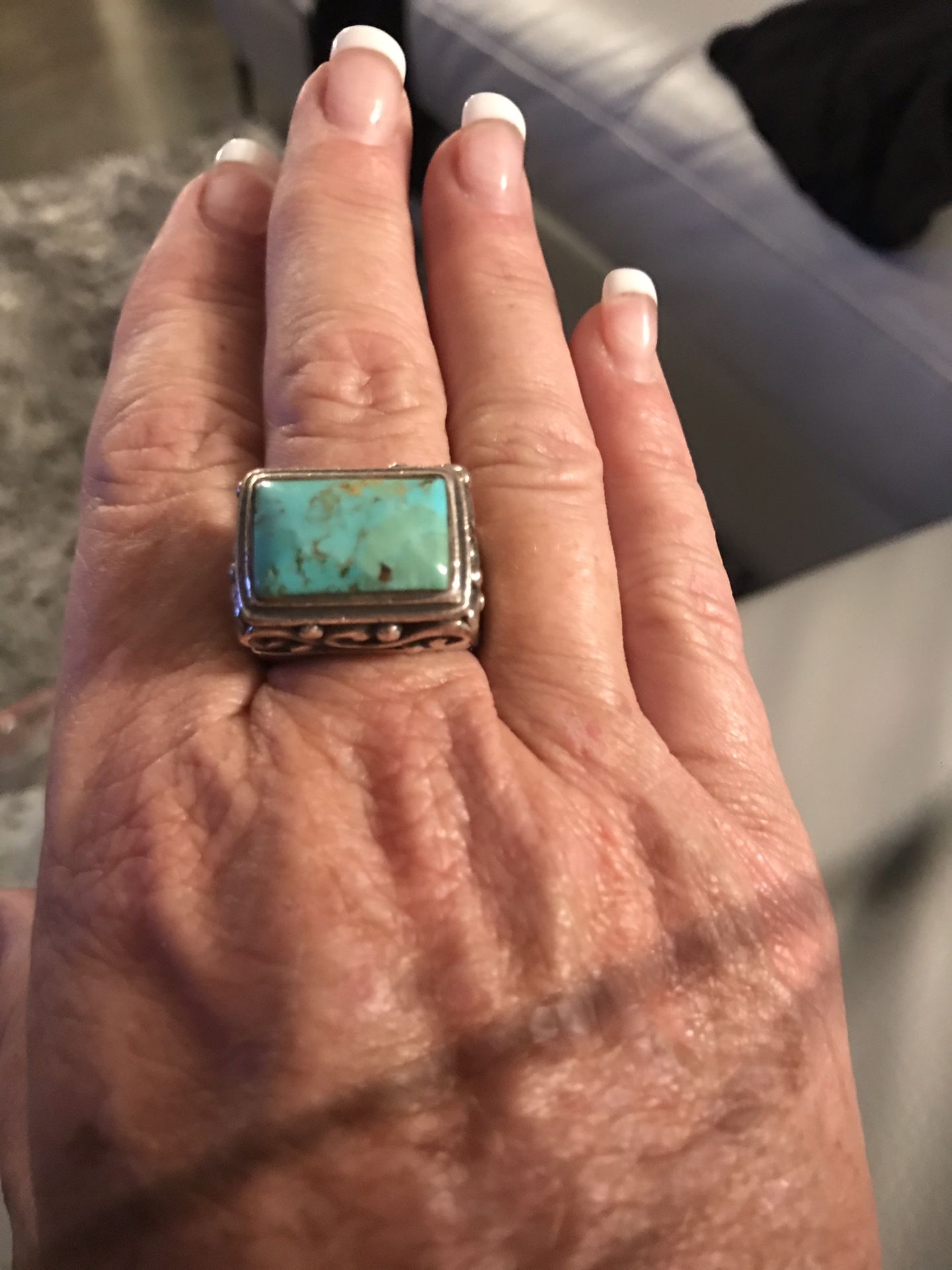 Ladies large sterling silver turquoise ring. Can be worn on any finger.