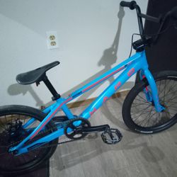 2022 Haro Expert XL RaceLite Pro 