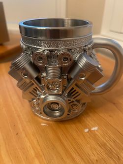 Unique V8 collectable Cup