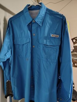 Colombia long sleeve size large