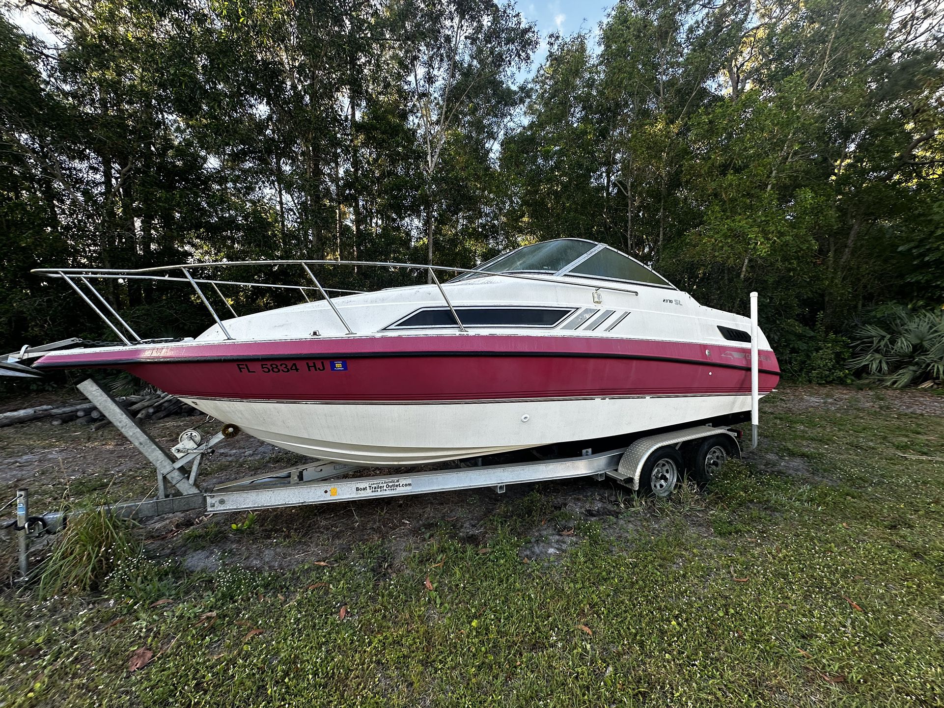 2370 Sl Chapel Boat With Brand New Trailer 