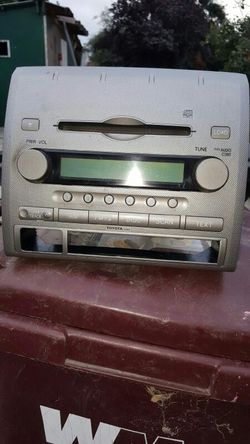 07-08 toyota tacoma stereo