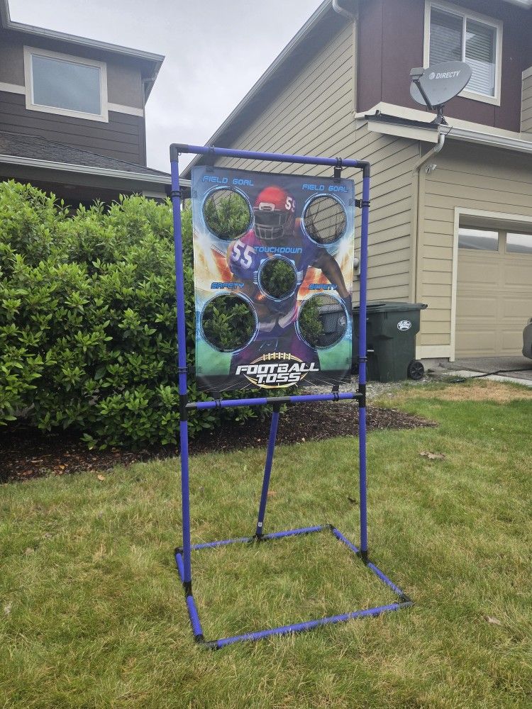 Football Toss Game