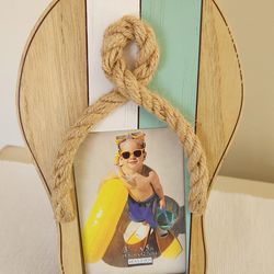 Flip Flop Frame