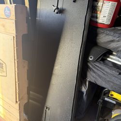 Jeep Gladiator tonneau cover