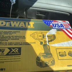 Dewalt Xr New Nueva Impact 1/2 Battery Charger Bag Wrench Impacto Tools 