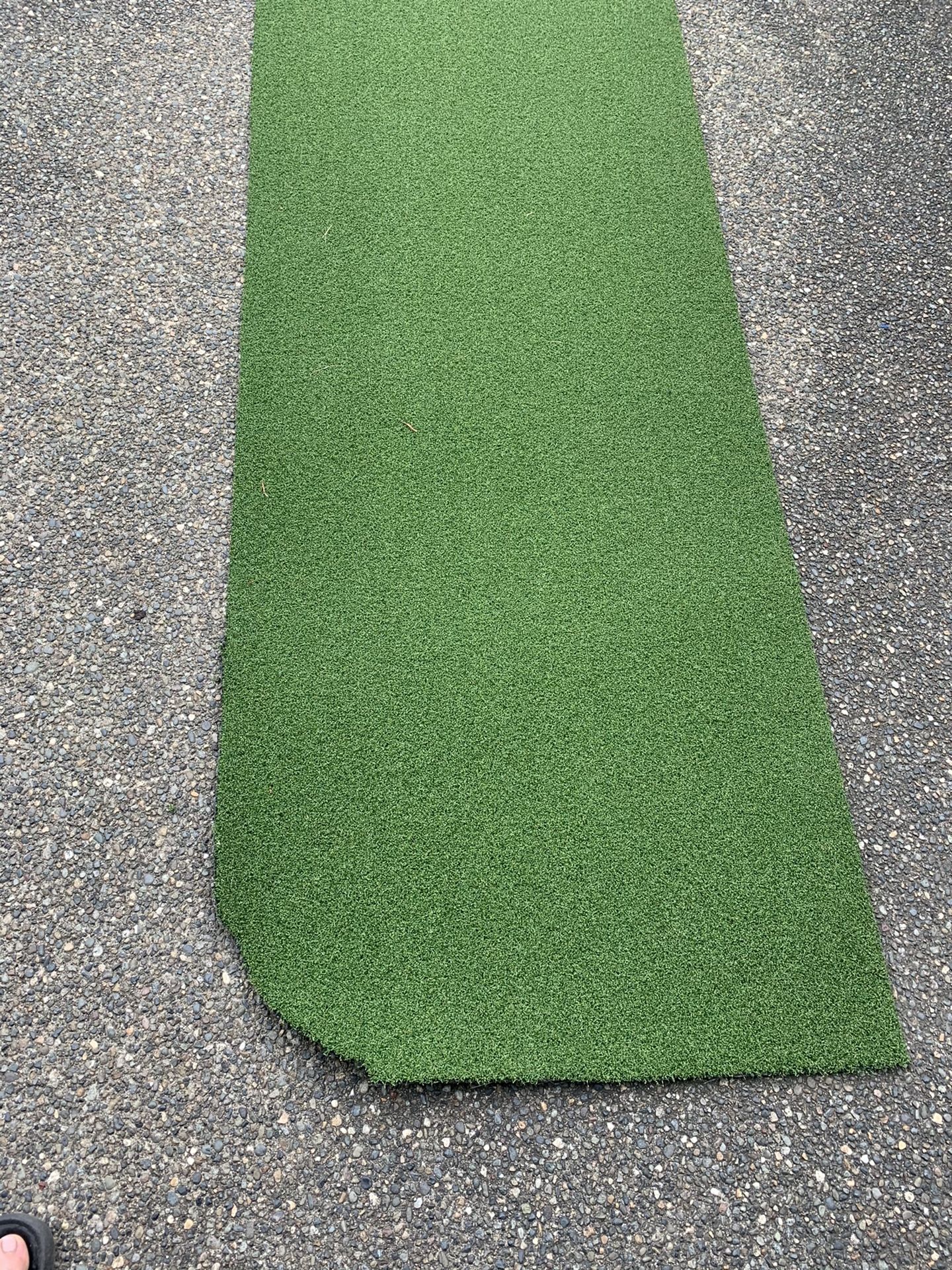 TrafficMaster Putting Green Turf Artificial Grass for Sale in Renton