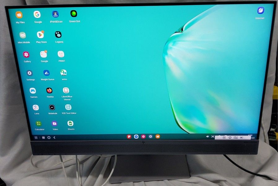 Excellent Condition! HP EliteDisplay E273m 27-Inch Monitor Black/Silver