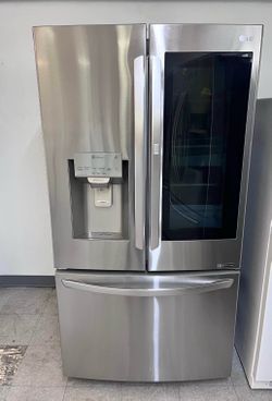 LG french door fridge/ bottom freezer/ ice maker and water/ 60 Days Warranty