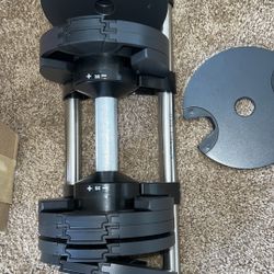 Adjustable Weight Dumbbell 