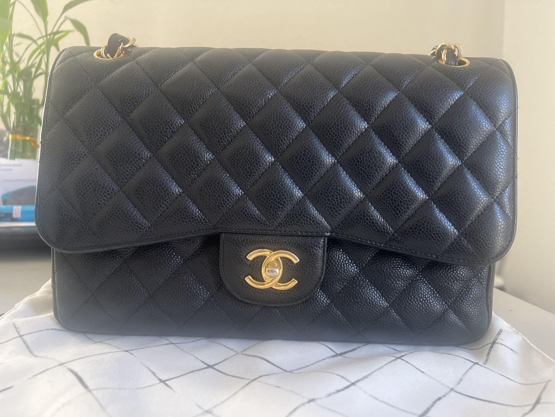 Authentic Chanel Double Flap Caviar Handbag for Sale in Cypress