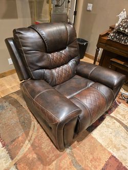Matching Reclining Sofa & Recliner Set – Brown Synthetic Leather – Excellent Condition