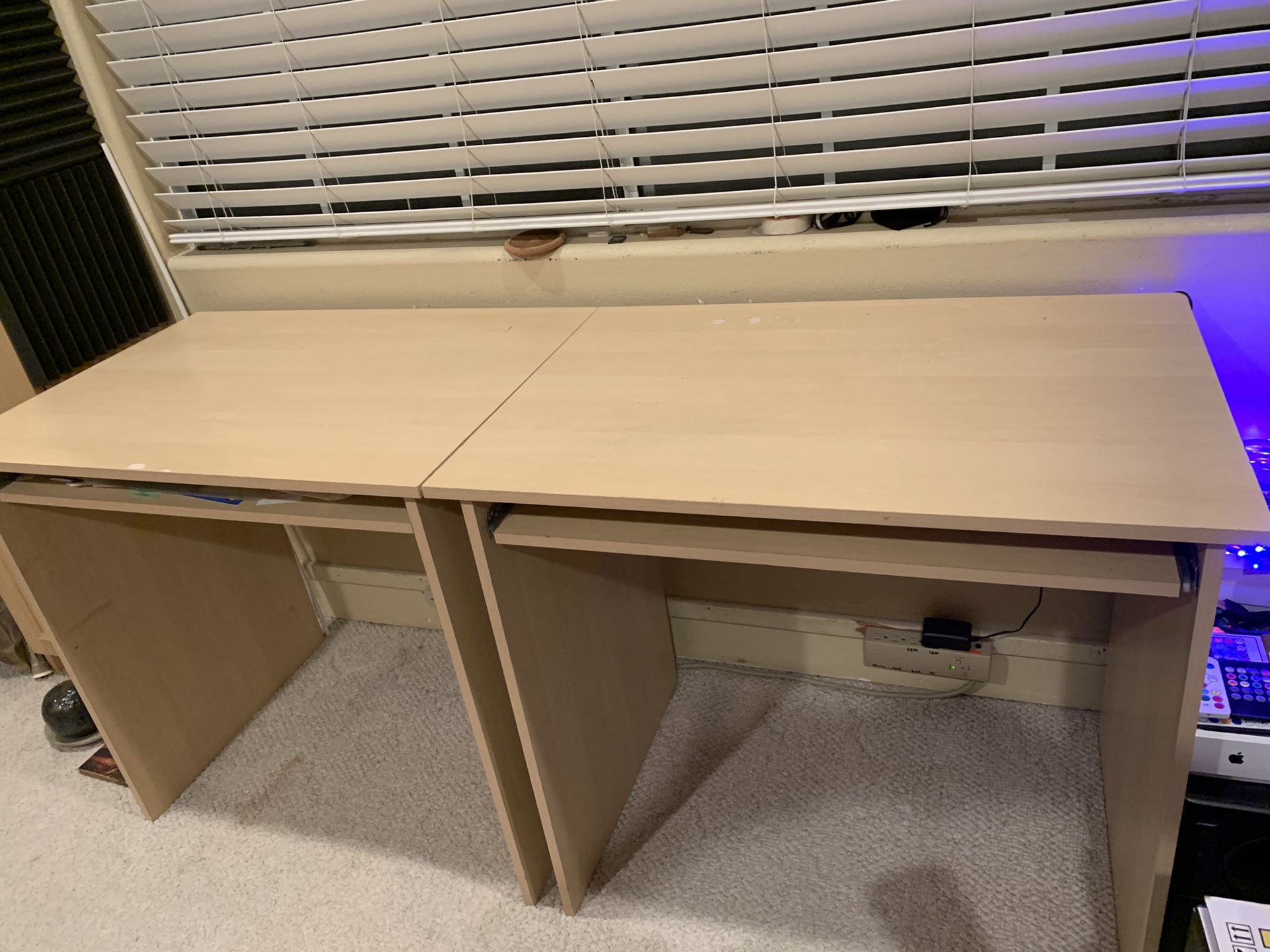 Office/Computer desk (1 ONLY)