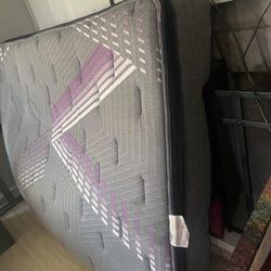 Full Set Bedroom QUEEN