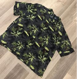 Men's Tropical Palm Tree Button-Up Shirt