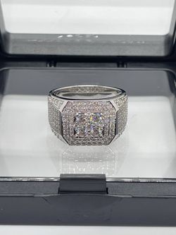 Men Moissanite Rings