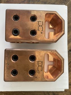 DC Audio 4 - 1/0, 2/0 XL or 4/0 Copper Battery Terminals