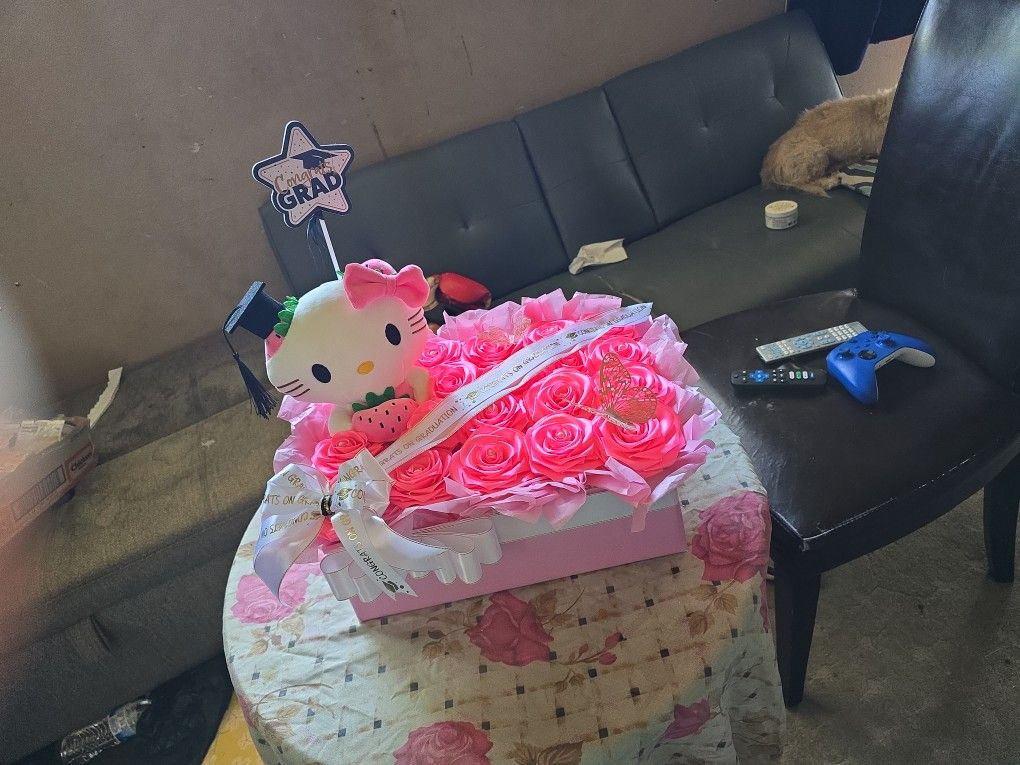 Ramo De Rosas Artificiales Para Graduación De 19 Rosas