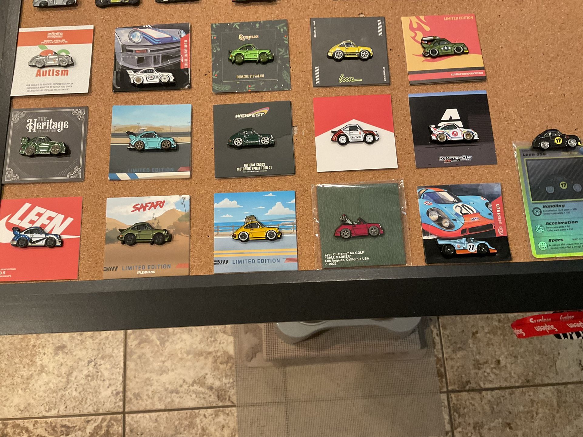 Leen Customs Pins
