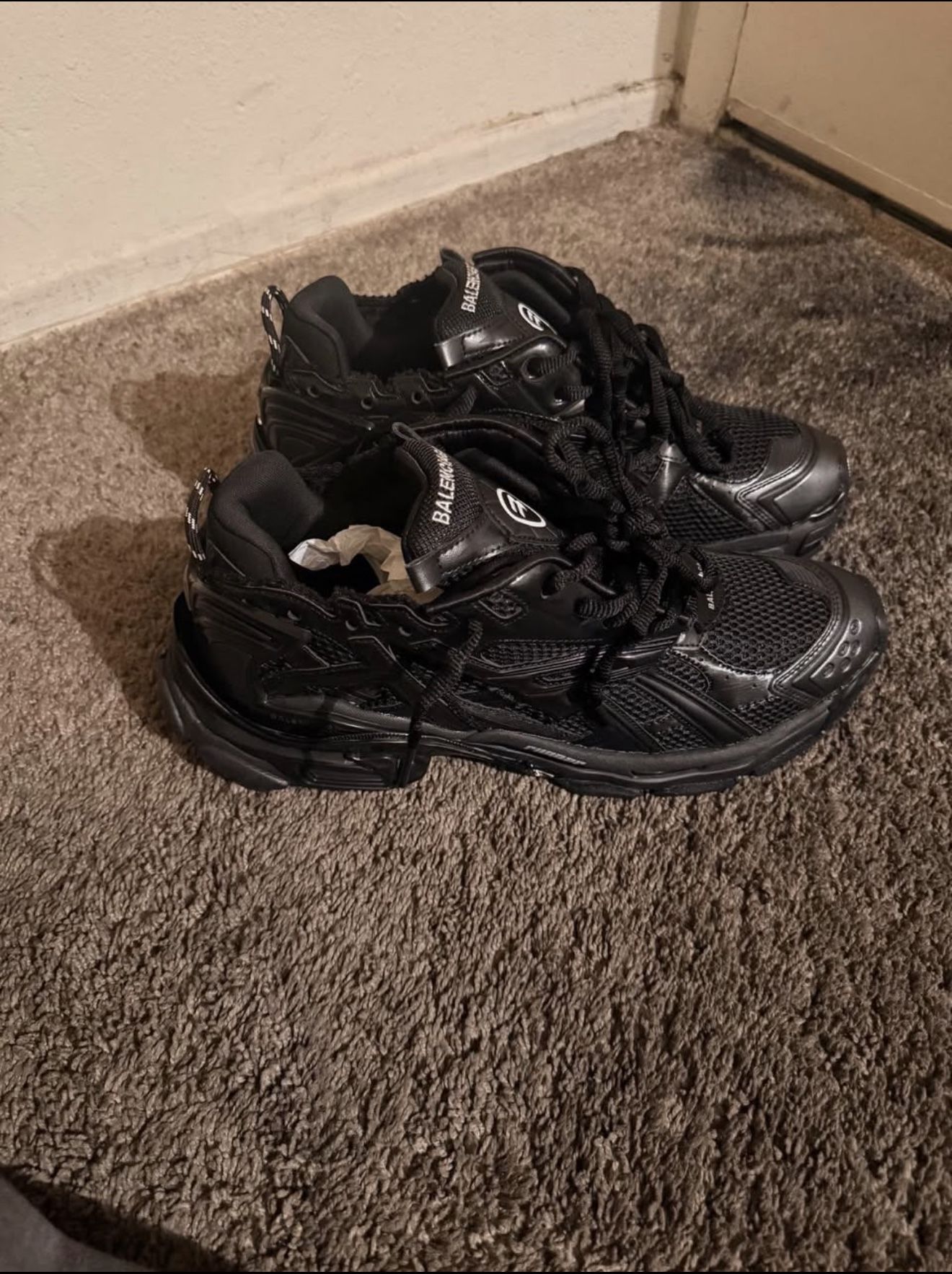 Balenciaga Runners Black