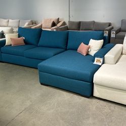 Mesa Sofa Chaise- Huge Price Drop Up 60% Off