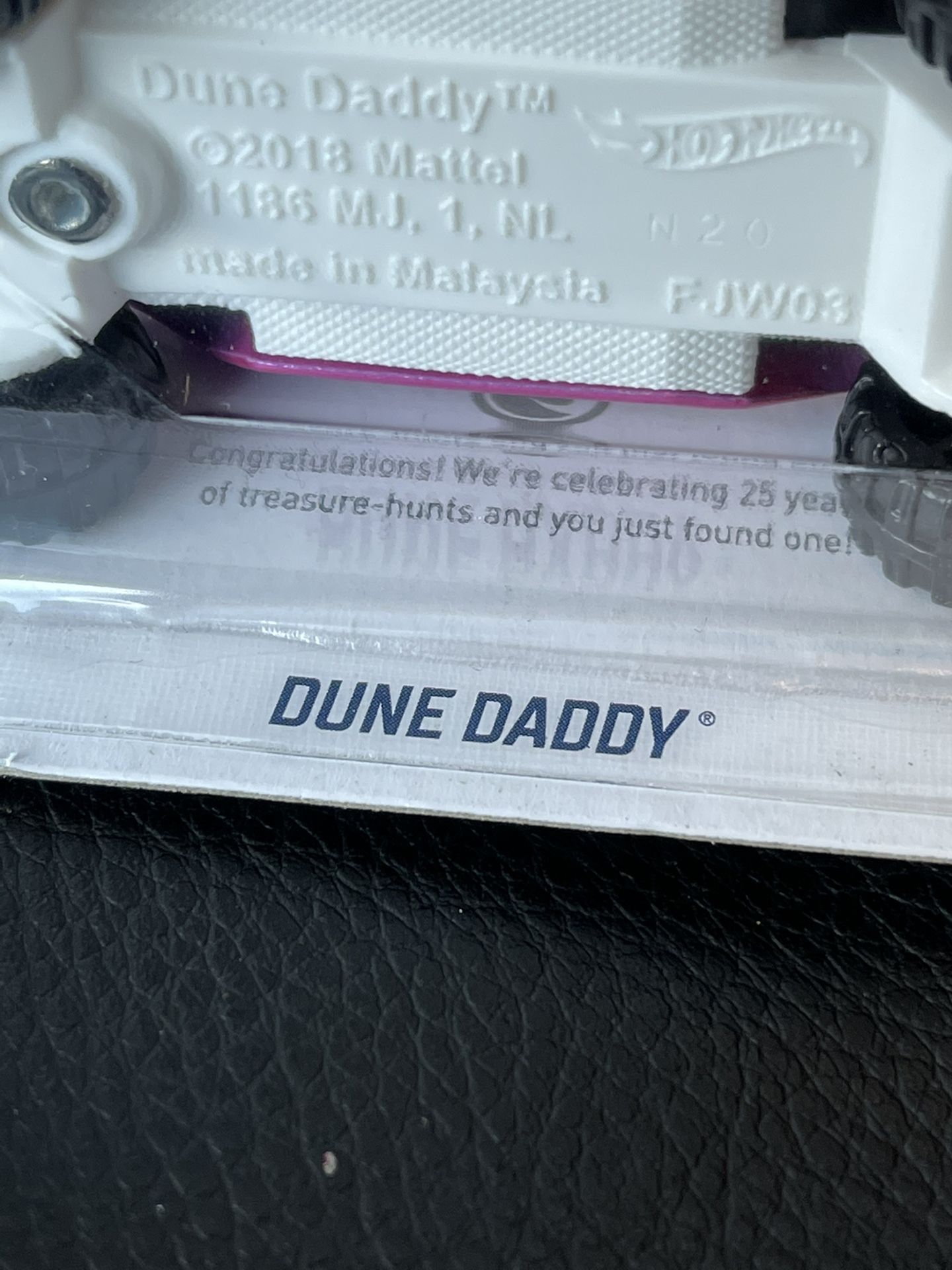 HotWheels Treasure Hunt Dune Daddy