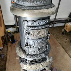 Antique Round Oak Pot Belly Stove 