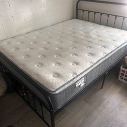Bed & Frame