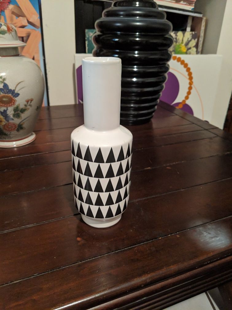 Decorative vase