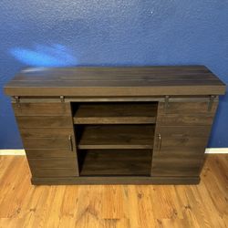 Entertainment Stand With Storage 
