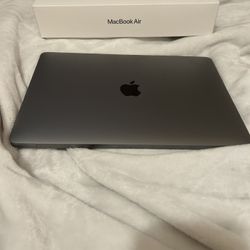 MacBook Air Laptop 