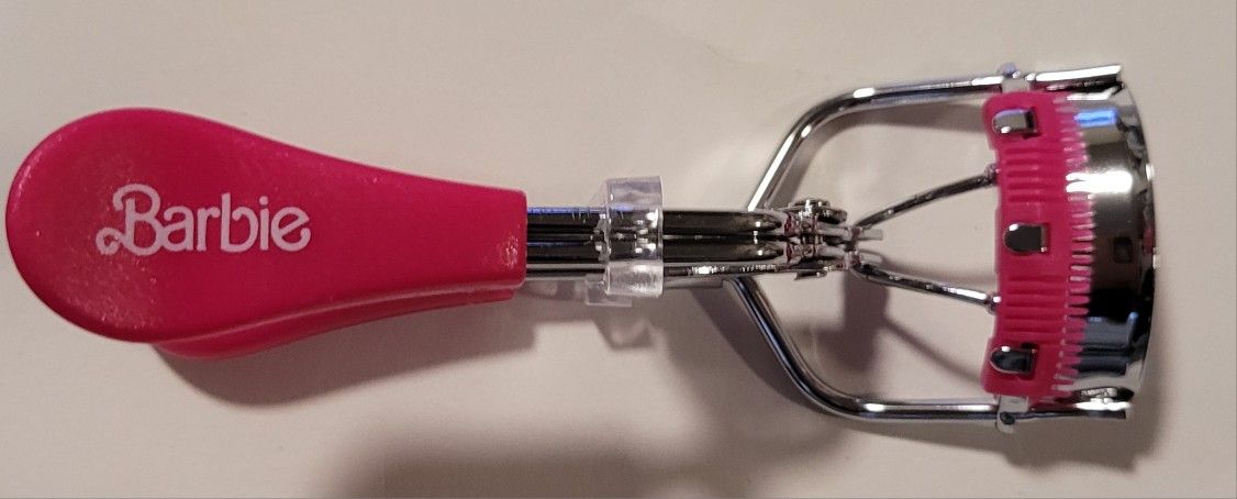 Barbie Eyelash Curler