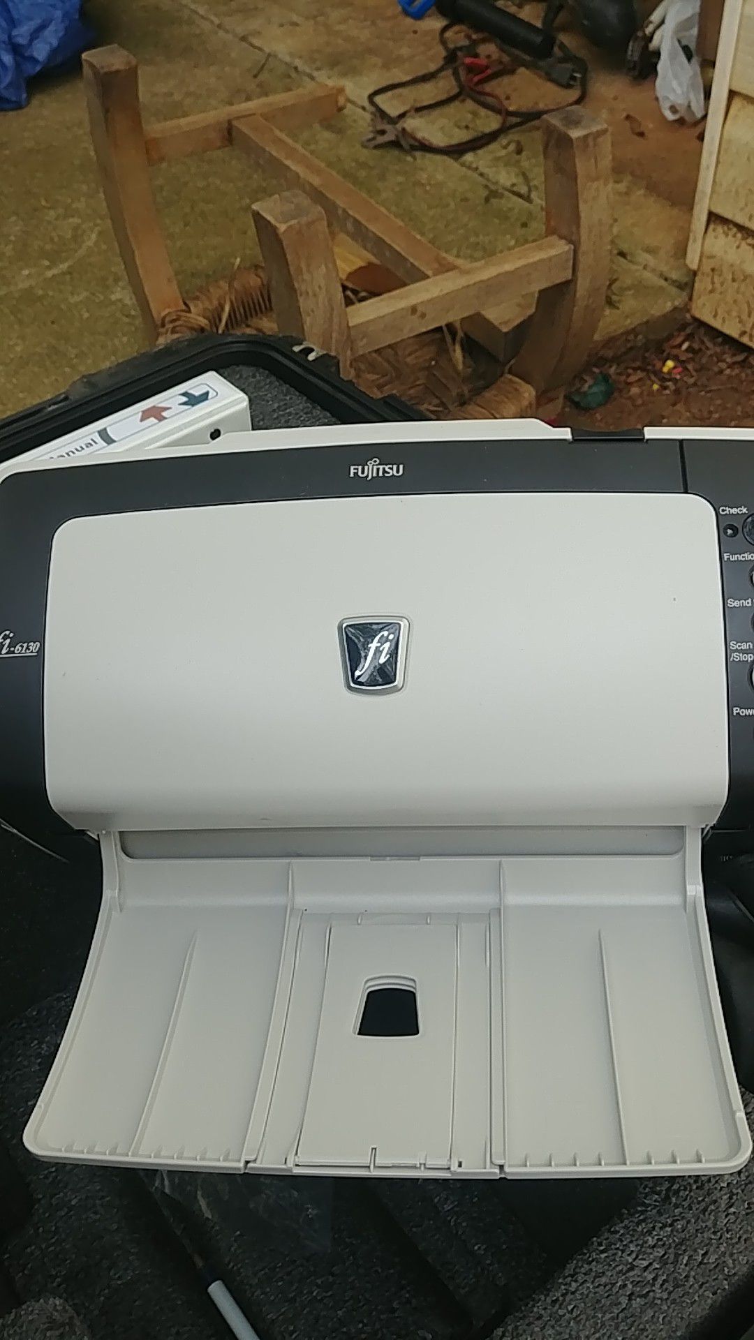 Fujitsu FI-6130 portable scanner (new)