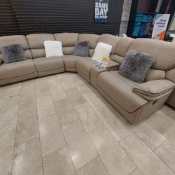 *Black Friday Now!!!*---Charming Alejandra Mocha Microfiber Reclining Sectional Sofa---Limited Stock!!!---Delivery/$10 Down Financing😉
