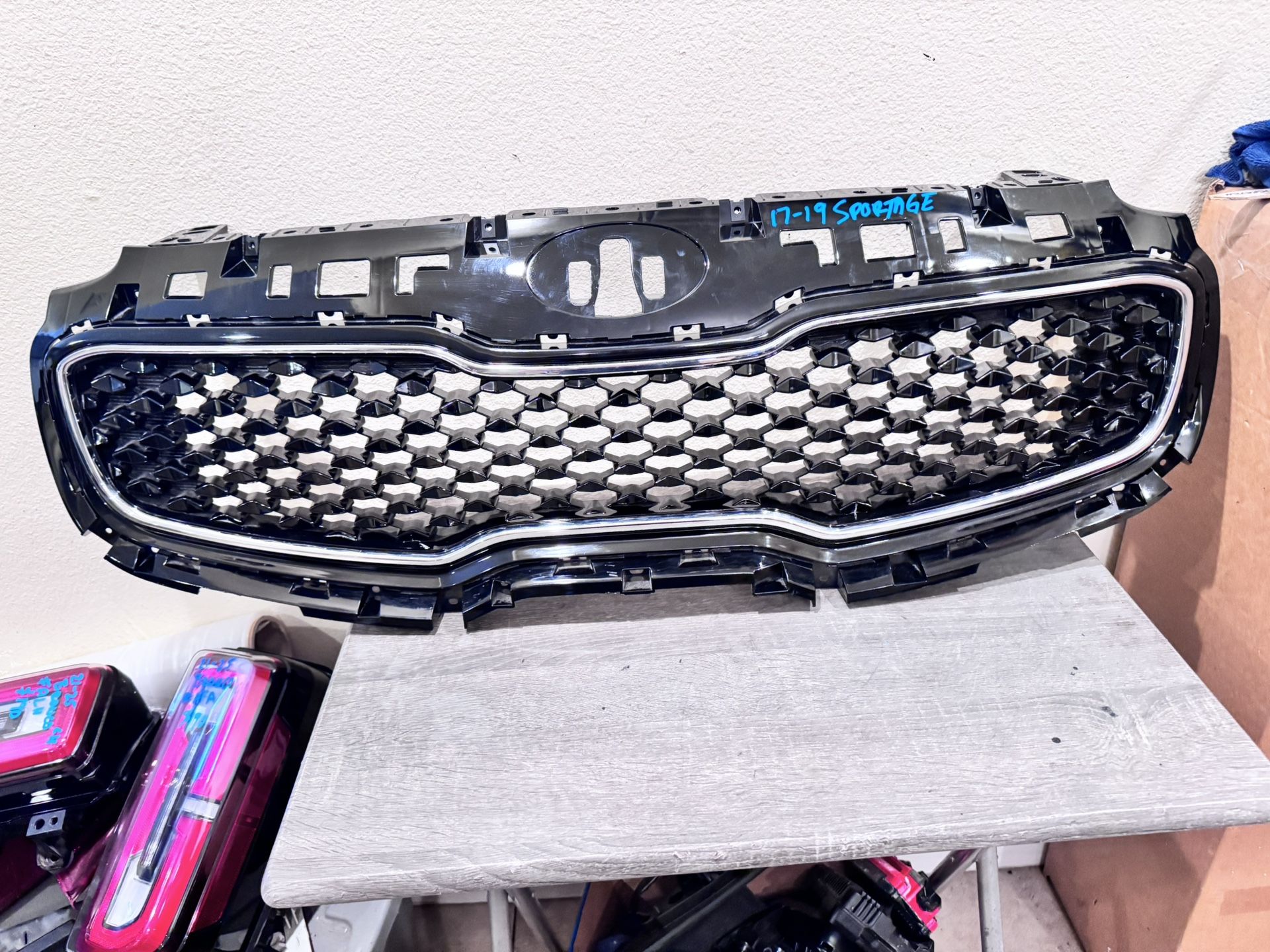2017 To 2019 KIA SPORTAGE GRILL