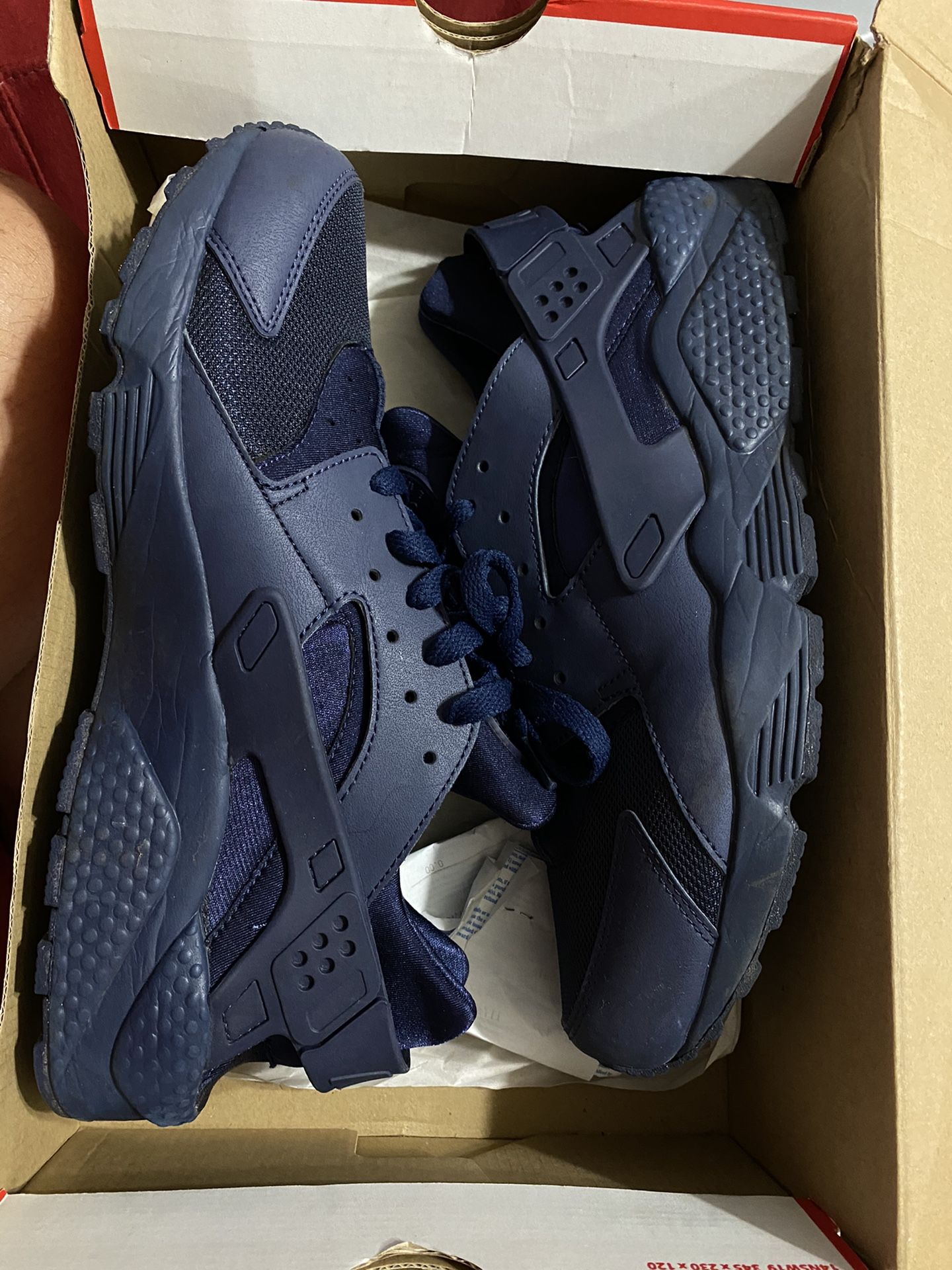 Nike Air Huarache size 12 men