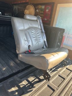 Chevrolet Tahoe 2002 spare seat