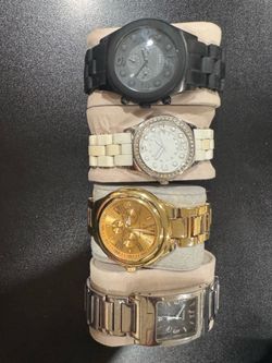 4 Authentic used watches MK Fossil Marc Jacobs