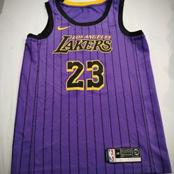 Nike Men's NBA Lebron James Jersey Lakers 23 Small Purple 