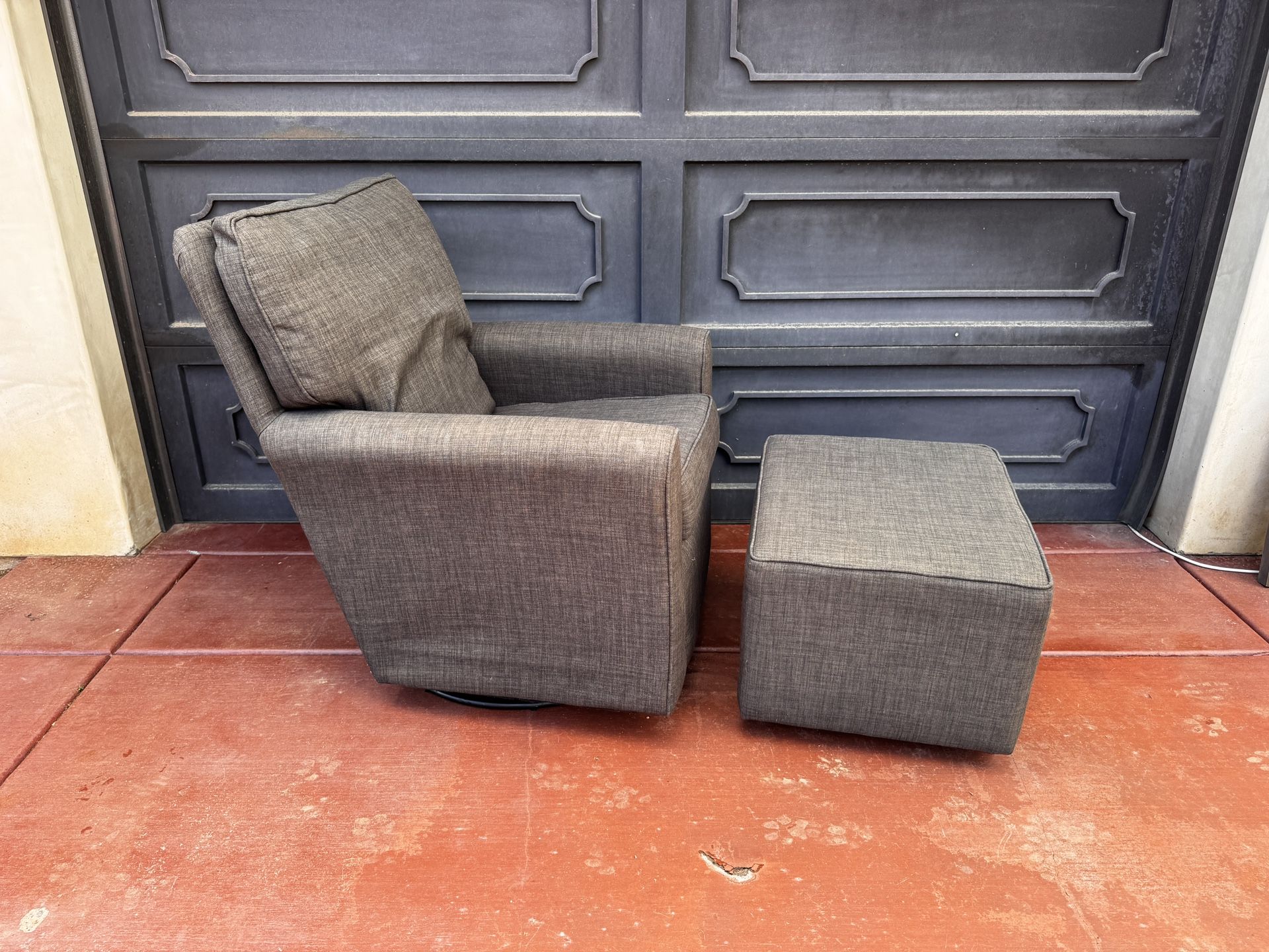 Glider Chair & Ottoman