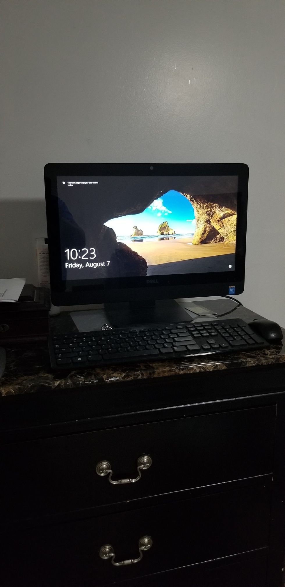 Dell 3 in one desktop ( like brand new )