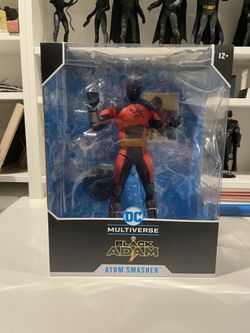 McFarlane DC Multiverse Atom Smasher Mega (Black Adam)