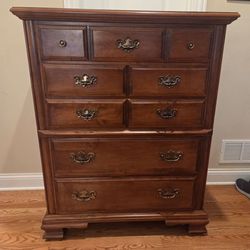 Full/Queen Bedroom Set