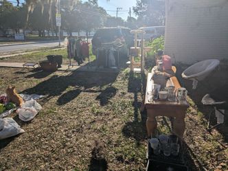 GARAGE SALE 05/16