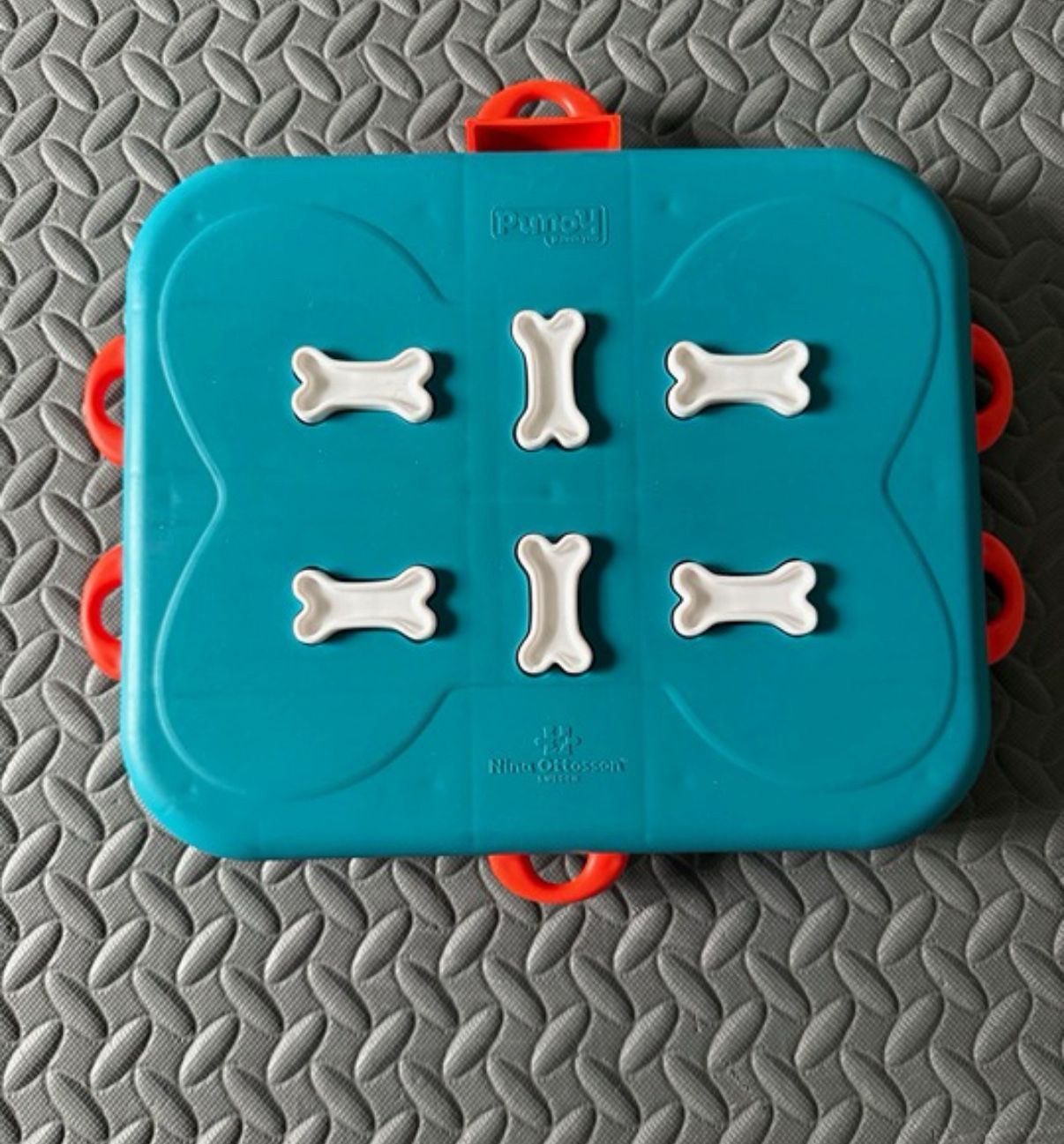 Nina Ottosson Outward Hound Dog Casino Interactive Treat Puzzle Dog Toy