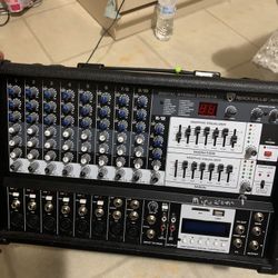  MIXER  - Rockville RPM 109 Bluthoo USB  SD  CD TAPE