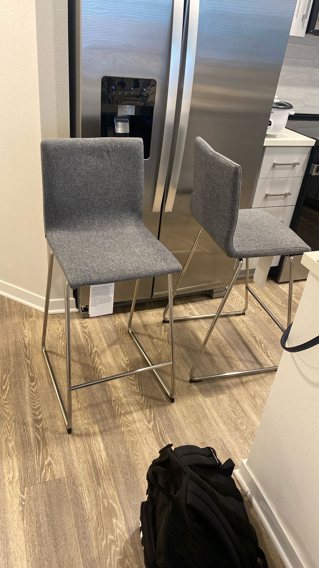 2 Counter Stools For Sale $50