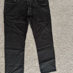Men’s Bugatchi pants, size 40.